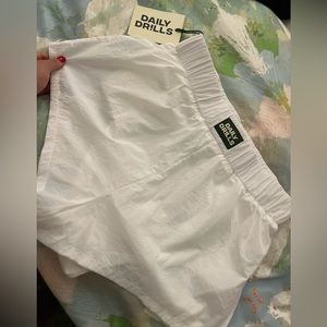 daily drills white shorts. nwt